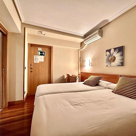 Pension Anoeta San Sebastian Exterior photo