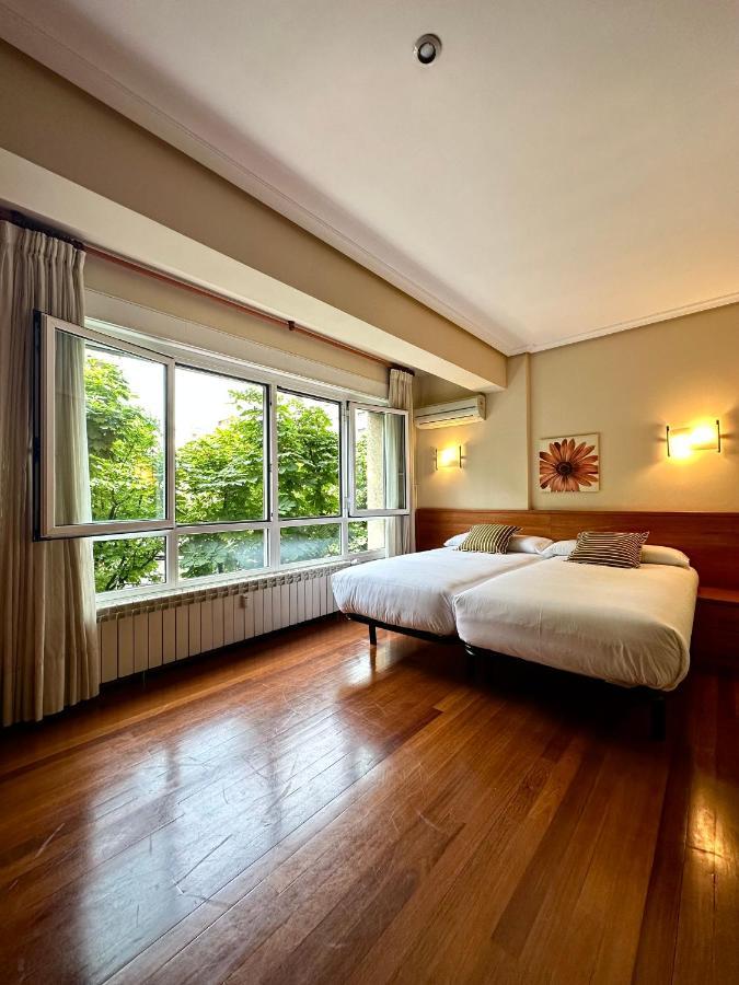 Pension Anoeta San Sebastian Exterior photo
