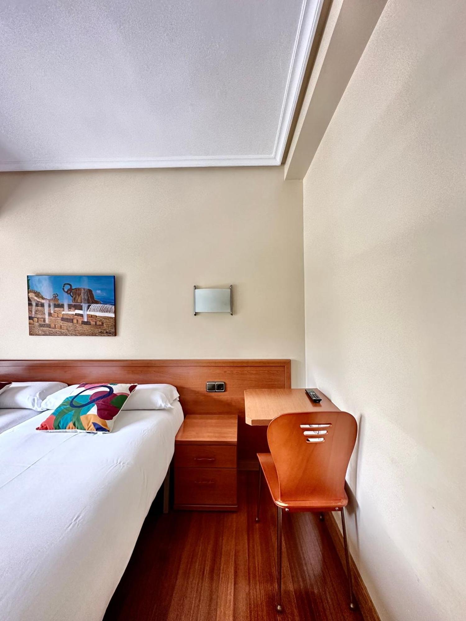 Pension Anoeta San Sebastian Exterior photo